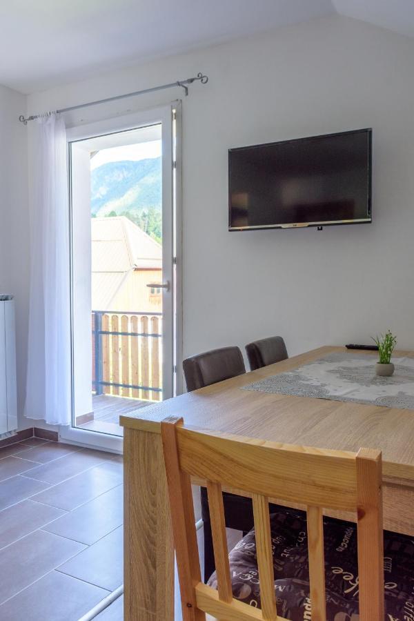 Apartmaji Slatenik Bovec Bagian luar foto